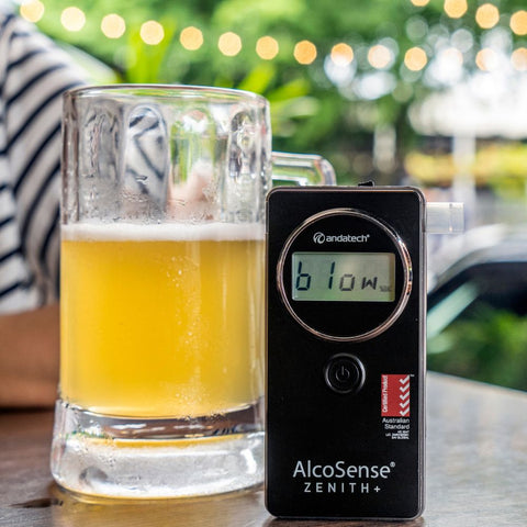 Andatech AlcoSense Zenith+ Personal Breathalyser with beer